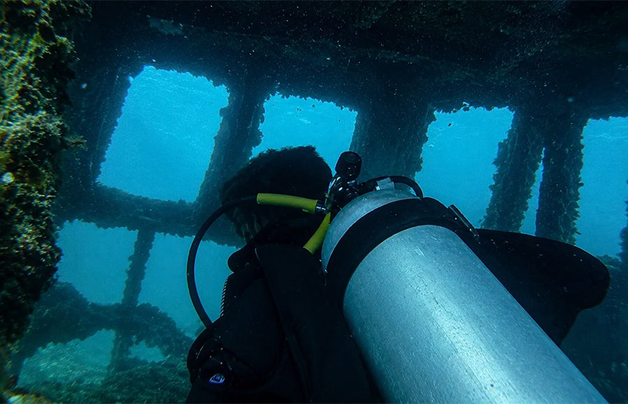 Aguas de la Bahía de Valparaíso, con su historia marítima y naufragios por descubrir