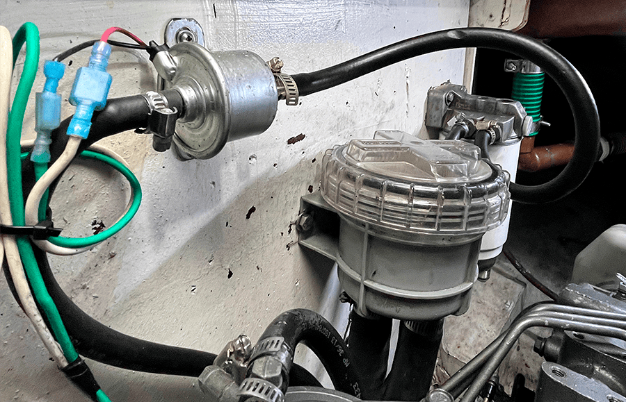 Bomba de alimentación y filtro secundario del circuito de combustible del Lancet